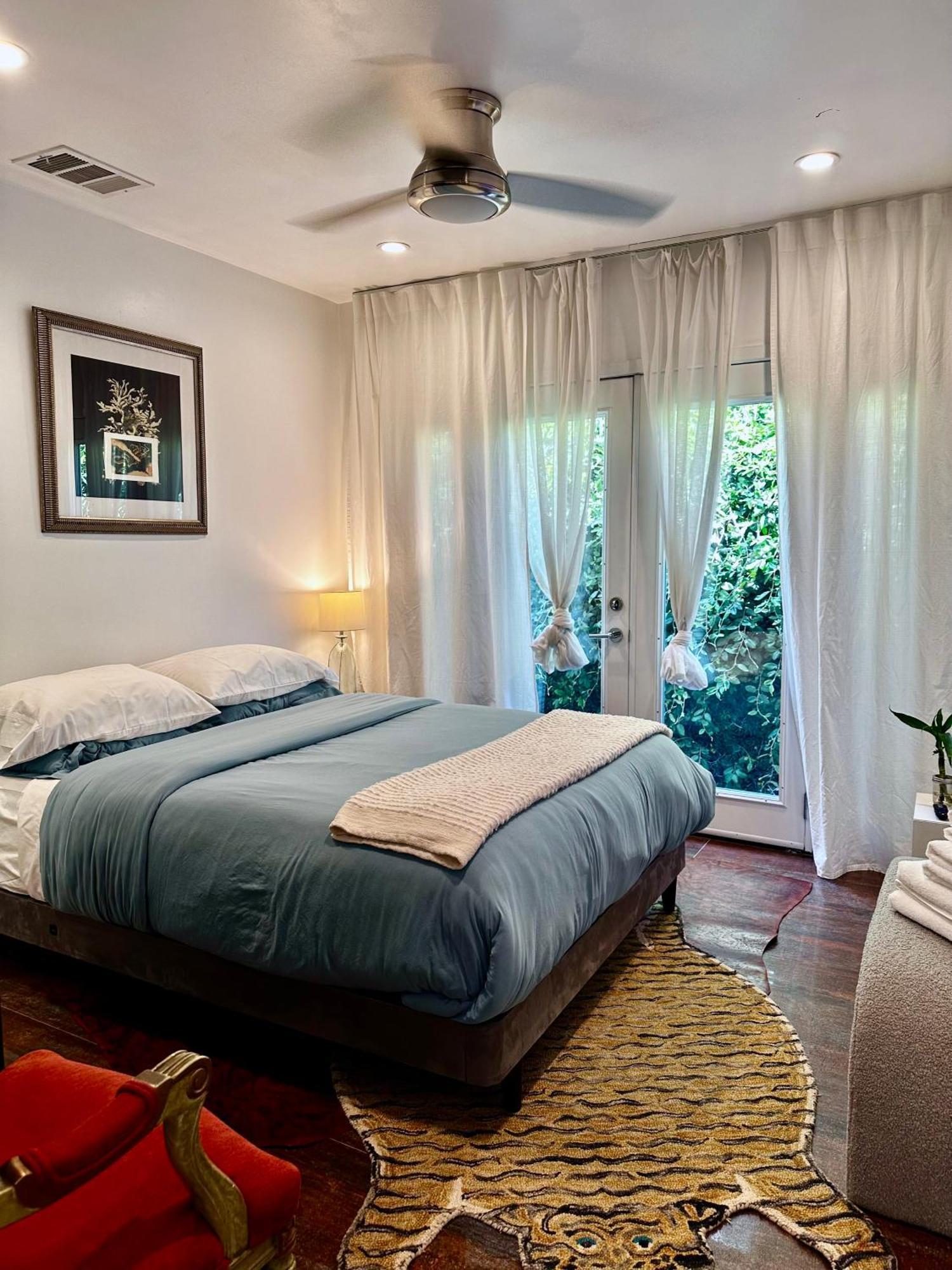 Spacious Resort Getaway @ Echo Park Ranch - Luxury Indoor/ Outdoor Home Steps From Sunset Blvd, Echo Park Lake, Dodgers Stadium Лос-Анджелес Экстерьер фото